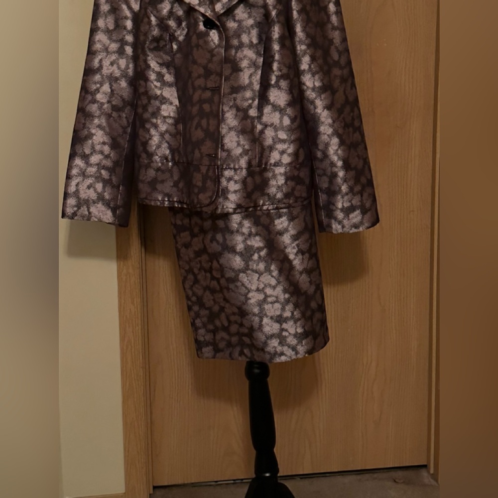 2piece Lavender & black suit